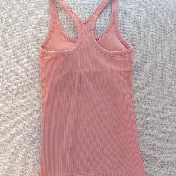 Lululemon form fitting tank with build in padded bra - Picture 2 of 2